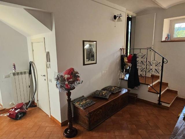 Villa Indipendente in vendita a Marche, Macerata