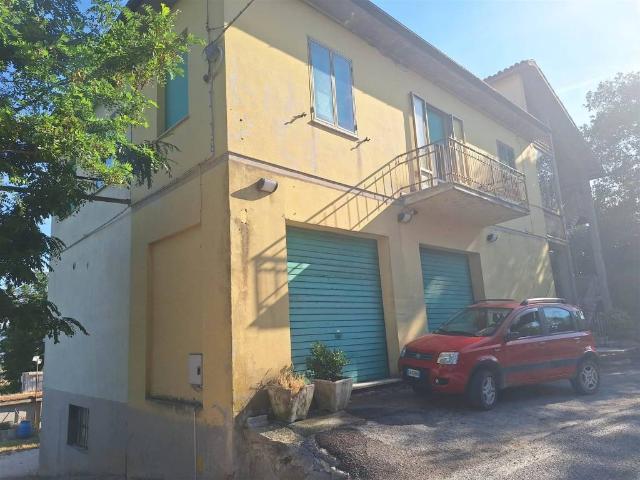 Villa Indipendente in vendita a Corsciano, San Severino Marche