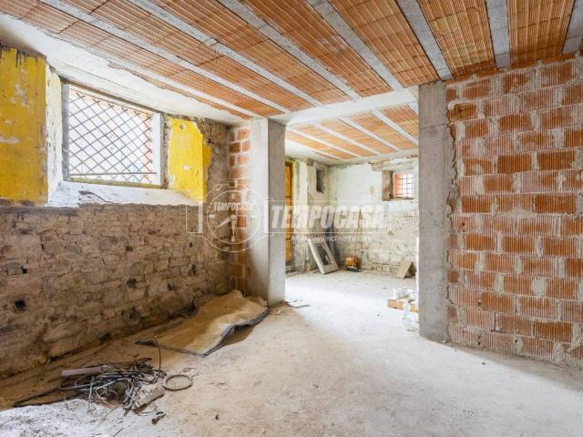 Villa Indipendente in vendita a Castello al Monte, Marche