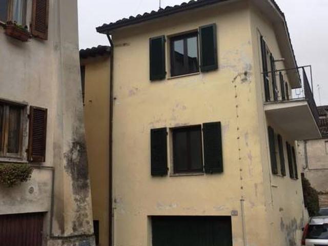 Villa Indipendente in vendita a Castello al Monte, Marche