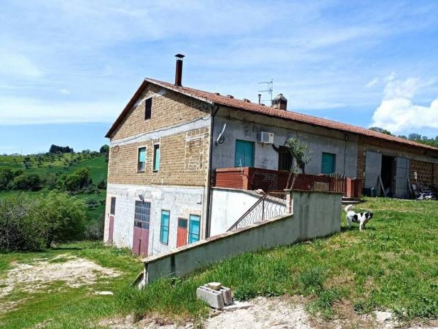 Villa Indipendente in vendita a Marche, Macerata