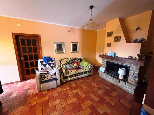 Villa Indipendente in vendita a Serralta Vecchia, Marche