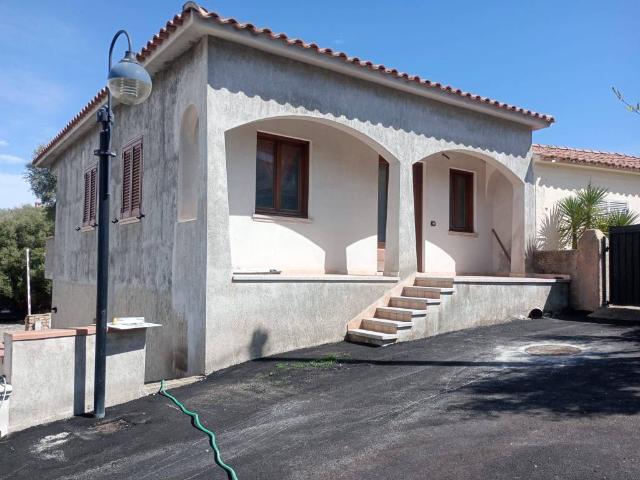 Villa Indipendente in vendita a Puntaldia, Sardigna/Sardegna