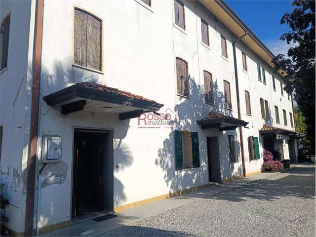 Villa Indipendente in vendita a Cosniga, San Vendemiano