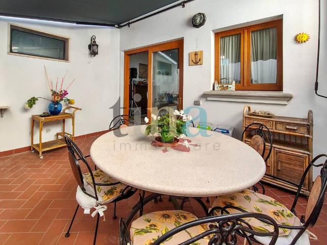 Villa Indipendente in vendita a San Vincenzo, Toscana