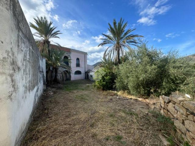Villa Indipendente in vendita a San Vito, Cagliari