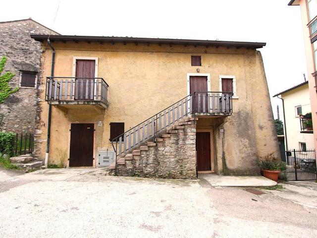 Villa Indipendente in vendita a San Zeno Di Montagna, Veneto