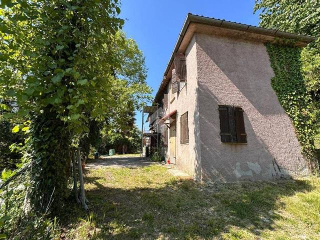 Villa Indipendente in vendita a Onè di Fonte, Veneto