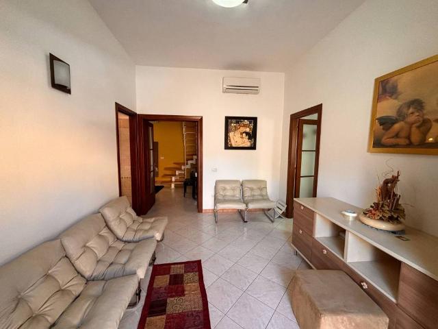 Villa Indipendente in vendita a Sanluri, Sardigna/Sardegna