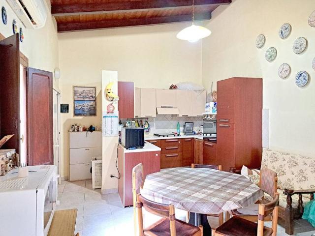 Villa Indipendente in vendita a Sanluri, Sardigna/Sardegna