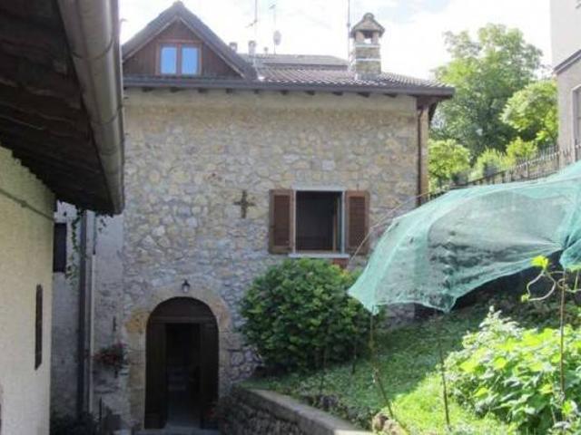 Villa Indipendente in vendita a Comunità Montana della Valle Brembana, Santa Brigida