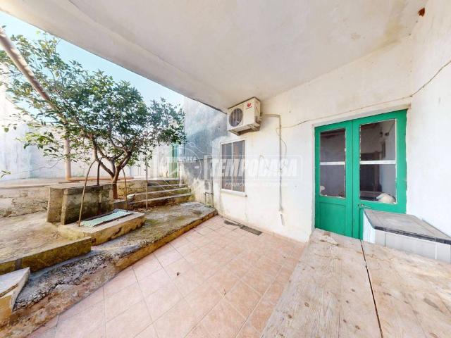 Villa Indipendente in vendita a Puglia, Lecce