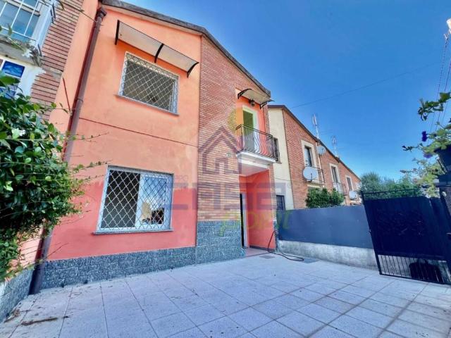 Villa Indipendente in vendita a Santa Cristina E Bissone, Lombardia