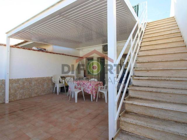 Villa Indipendente in vendita a Casuzze, Santa Croce Camerina