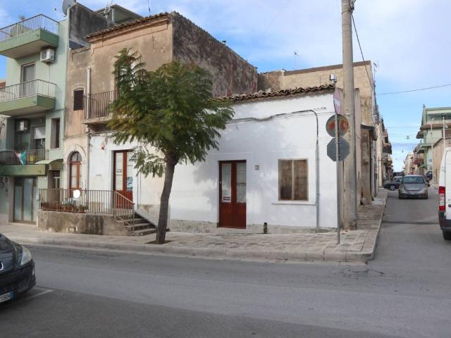 Villa Indipendente in vendita a Contrada Canestanco, Santa Croce Camerina