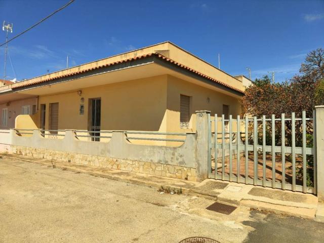 Villa Indipendente in vendita a Casuzze, Santa Croce Camerina