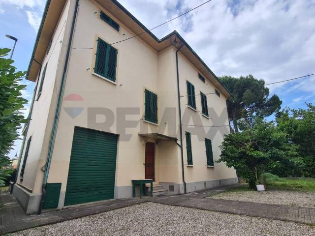 Villa Indipendente in vendita a Santa Croce Sull'arno, Toscana