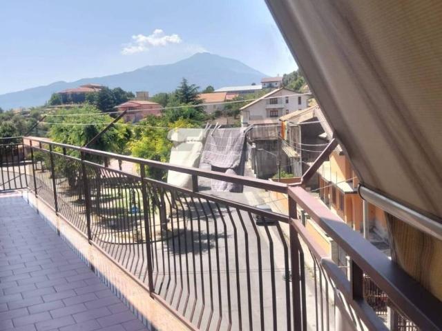 Villa Indipendente in vendita a Santa Domenica Vittoria, Sicilia