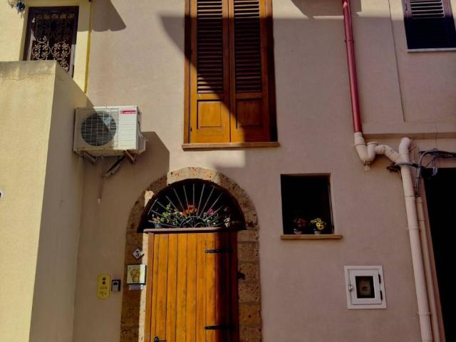 Villa Indipendente in vendita a Sant'Elia, Santa Flavia