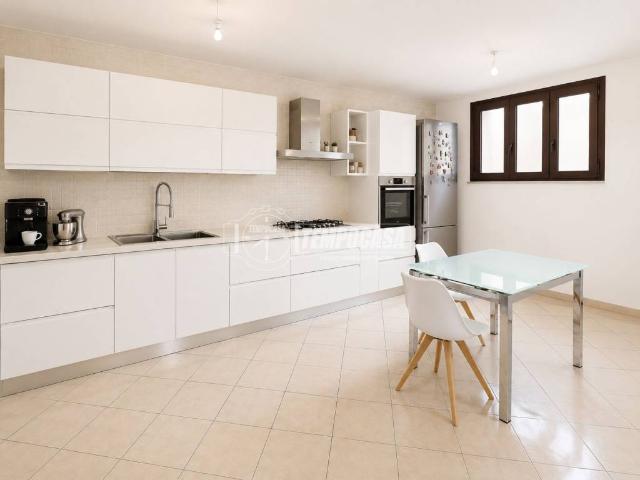 Villa Indipendente in vendita a Santa Giusta, Sardigna/Sardegna