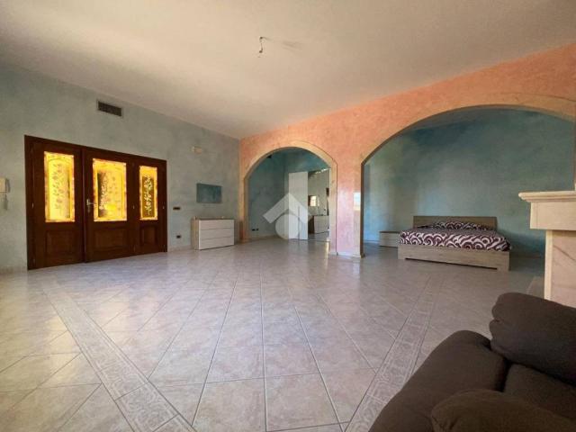 Villa Indipendente in vendita a Santa Giusta, Sardigna/Sardegna