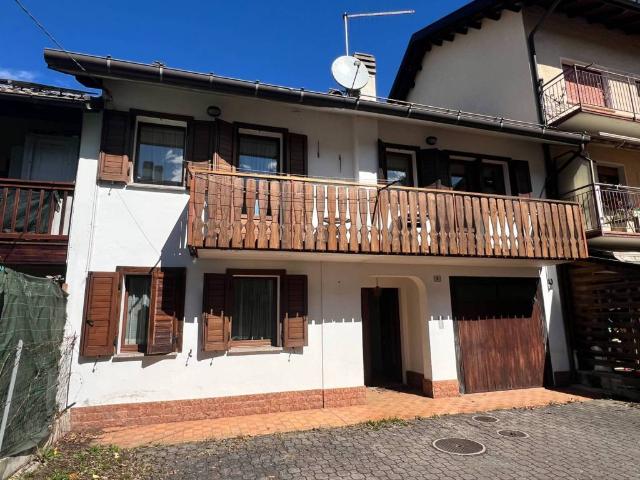 Villa Indipendente in vendita a Santa Giustina Bellunese, Veneto