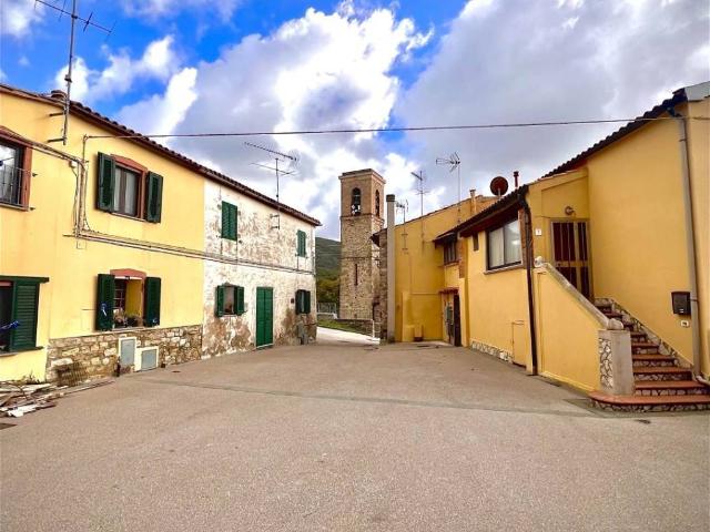 Villa Indipendente in vendita a Santa Luce, Toscana