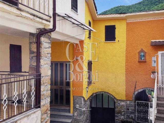 Villa Indipendente in vendita a Santa Margherita Staffora, Lombardia