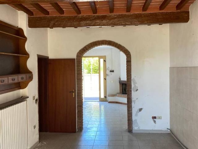 Villa Indipendente in vendita a Sottili, Santa Maria A Monte