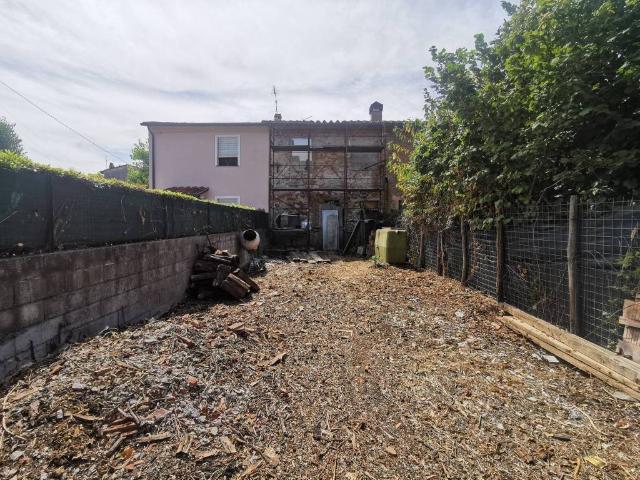 Villa Indipendente in vendita a San Donato, Santa Maria A Monte