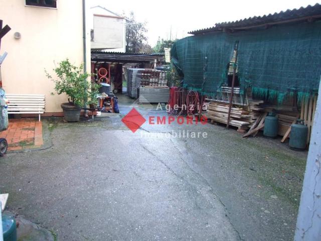 Villa Indipendente in vendita a Santa Maria A Monte, Toscana