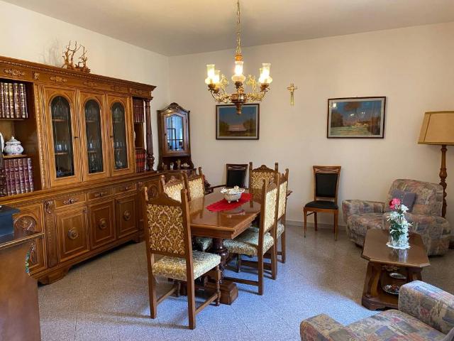 Villa Indipendente in vendita a Santa Maria A Monte, Toscana