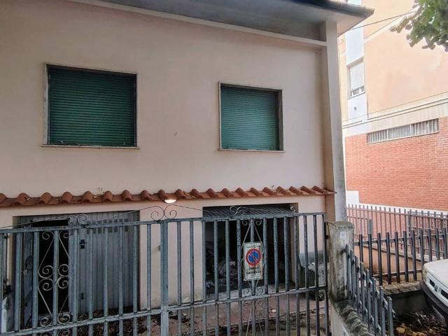 Villa Indipendente in vendita a Sottili, Santa Maria A Monte
