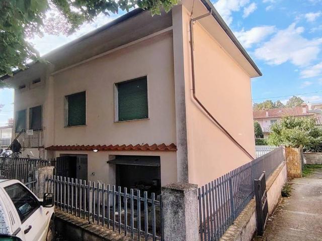 Villa Indipendente in vendita a Sottili, Santa Maria A Monte