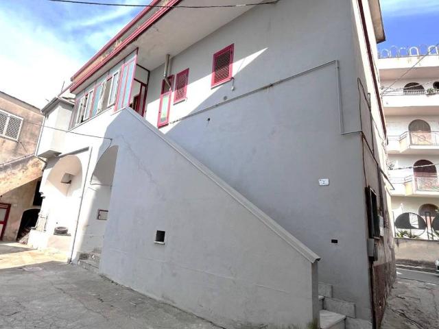 Villa Indipendente in vendita a Santa Maria A Vico, Campania
