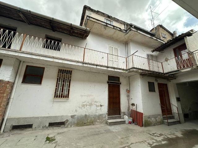 Villa Indipendente in vendita a Santa Maria Capua, Campania