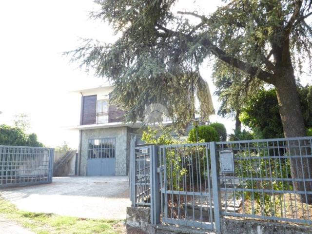 Villa Indipendente in vendita a Azienda Agricola Testori Quinto e Pietro, Santa Maria della Versa