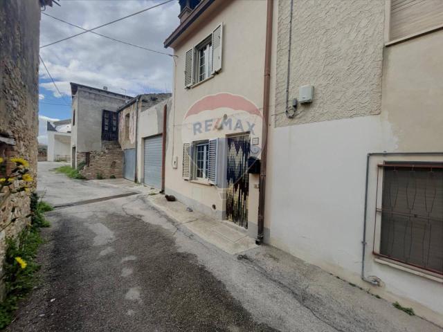 Villa Indipendente in vendita a Santa Maria Imbaro, Abruzzo