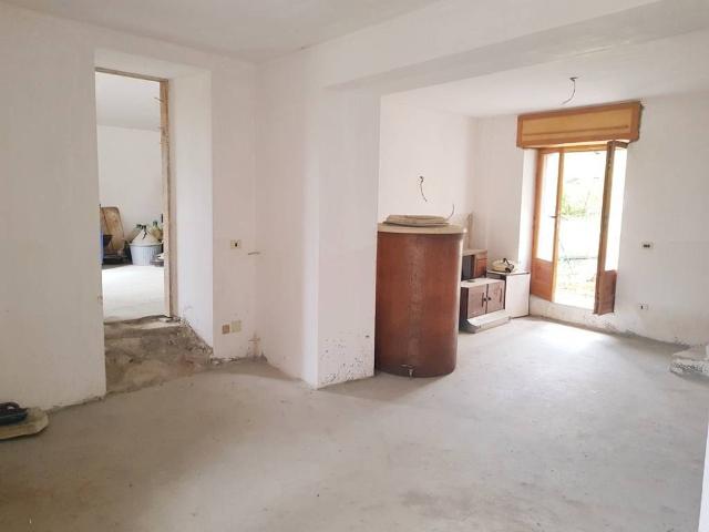 Villa Indipendente in vendita a Santa Paolina, Campania