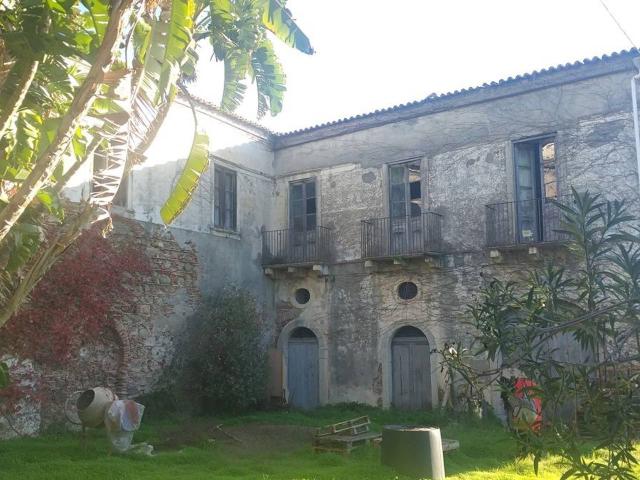 Villa Indipendente in vendita a Santa Teresa Di Riva, Sicilia