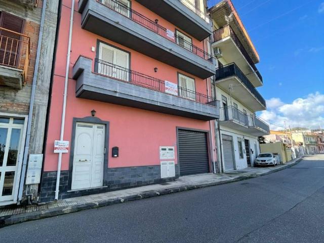 Villa Indipendente in vendita a Bucalo, Santa Teresa Di Riva