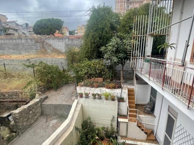 Villa Indipendente in vendita a Bucalo, Santa Teresa Di Riva