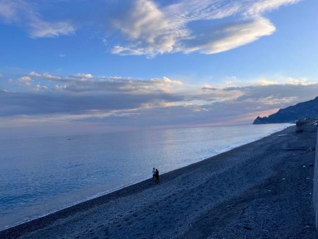 Villa Indipendente in vendita a Santa Teresa Di Riva, Sicilia