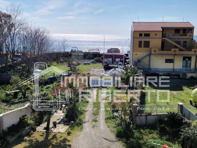 Villa Indipendente in vendita a Santa Teresa Di Riva, Sicilia