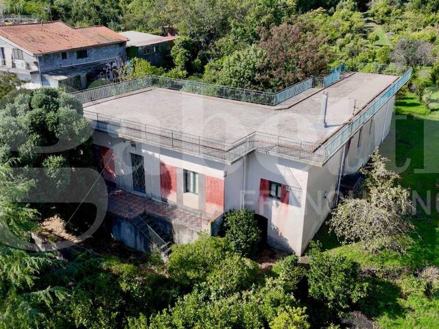 Villa Indipendente in vendita a Santa Venerina, Sicilia