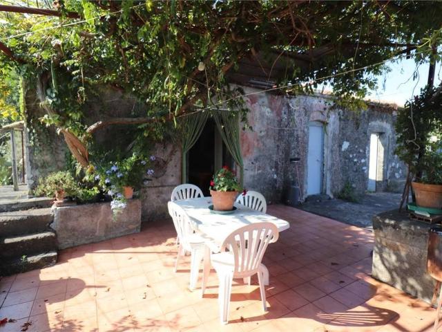 Villa Indipendente in vendita a Monacella, Santa Venerina