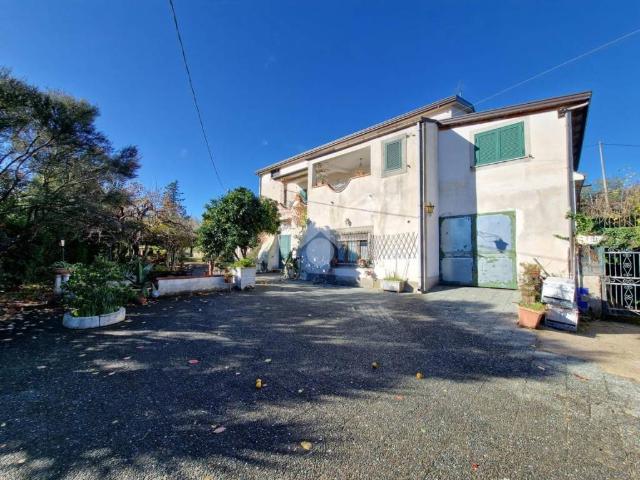 Villa Indipendente in vendita a Fagnano, Sant'agata De' Goti