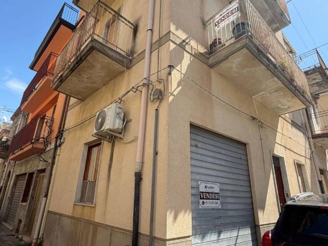 Villa Indipendente in vendita a Minà, Sant'agata Di Militello