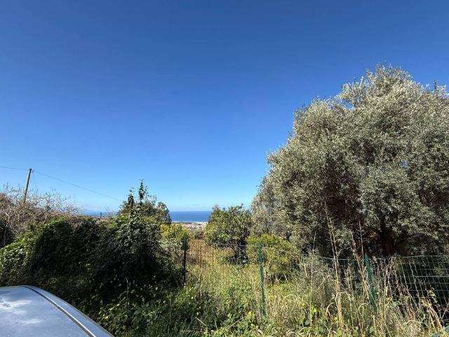Villa Indipendente in vendita a Sant'agata Di Militello, Sicilia