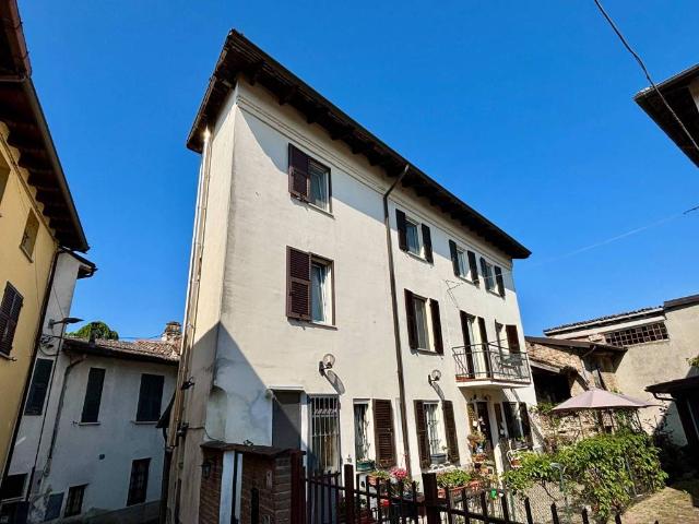 Villa Indipendente in vendita a Piemonte, Alessandria